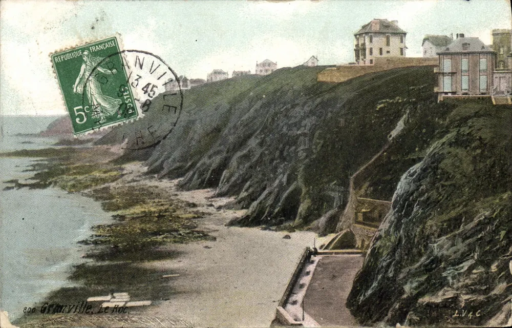 Granville, Le Roc — vista das falésias e do porto — L.V.A.C. - Frente
