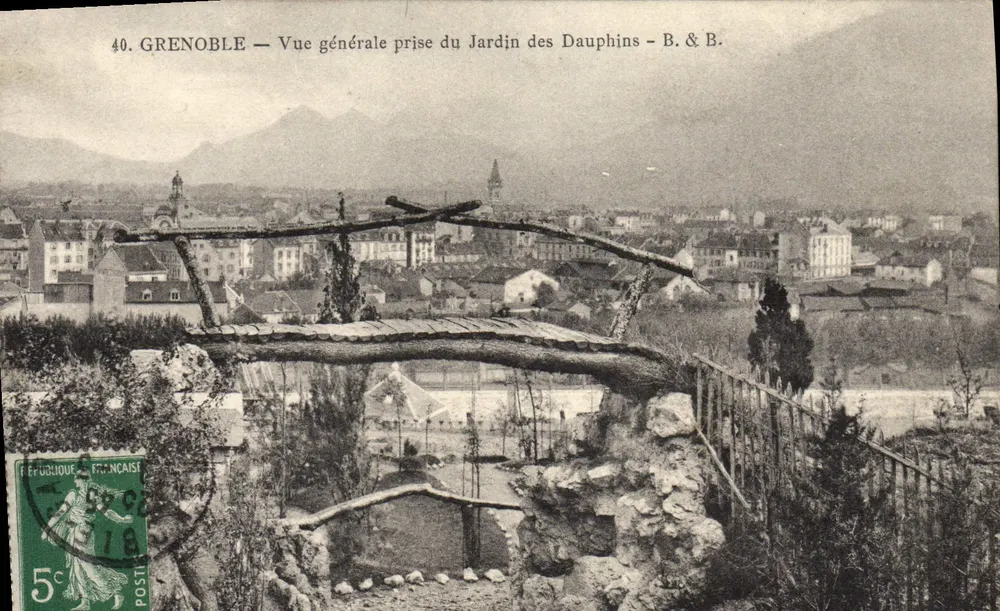 Grenoble — Allgemeiner Blick vom Jardin des Dauphins — B. & B. - Vorderseite