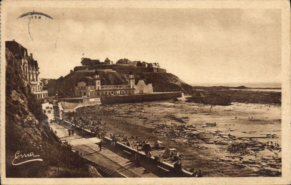 Granville — A Praia com Maré Baixa — Editor E. Béthune, n°35 - Frente