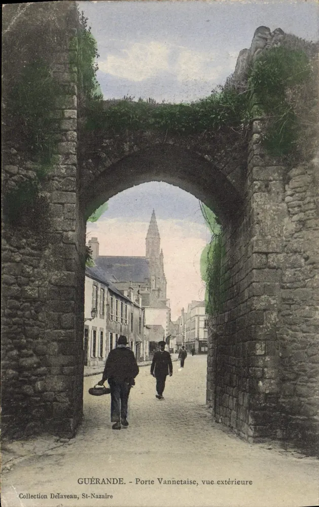 Guérande — Porte Vannetaise, äußere Ansicht — Verlag Delaveau, St-Nazaire - Vorderseite