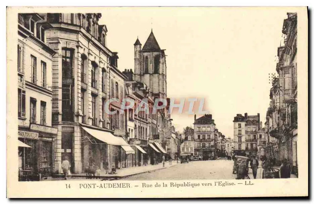 Pont-Audemer — Rue de la République in Richtung Kirche — LL. - Vorderseite