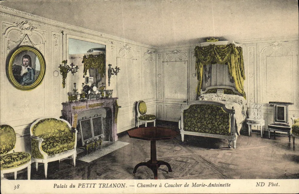 Schloss des PETIT TRIANON — Schlafzimmer von Marie-Antoinette — ND Pbot. - Vorderseite