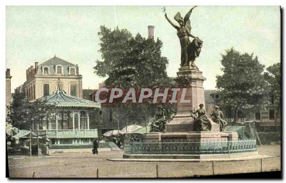 Praça da República — Monumento aos Mortos — Aqua Photo, Paris - Frente