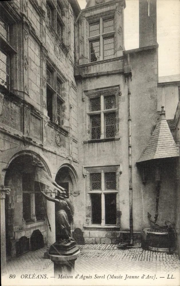 Orléans — Casa de Agnès Sorel (Museu Jeanne d’Arc) — LL - Frente