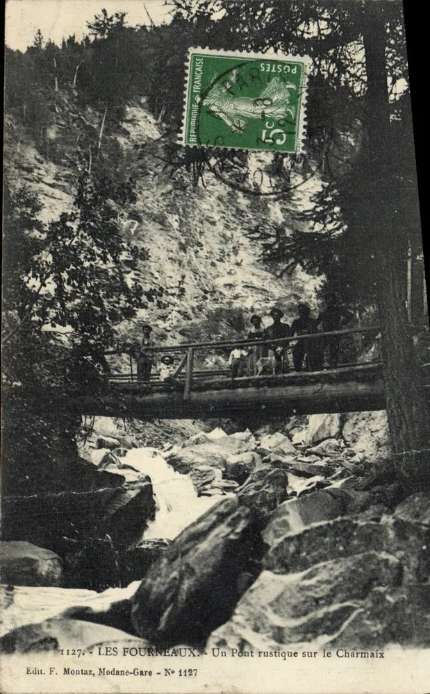 Les Fourneaux — Um Ponte rustica sobre o Charmaix — Ed. F. Montaz, Modane-Gare, N° 1127 - Frente