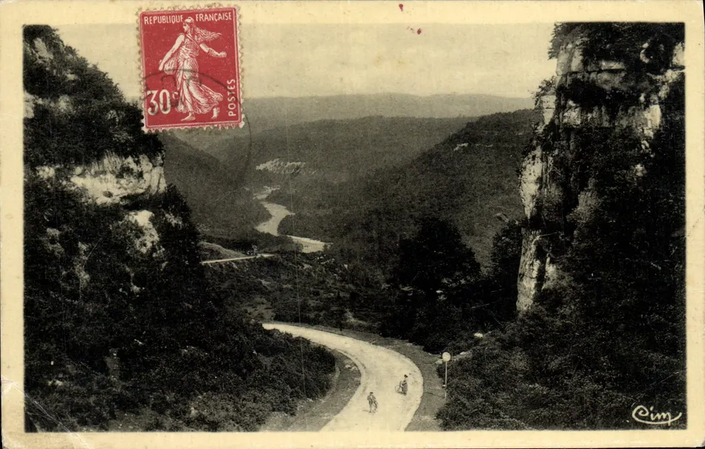 Défilé de la Pile — Environ d'Orgelet (Jura) — Imp. Combier, Mâcon - Frente