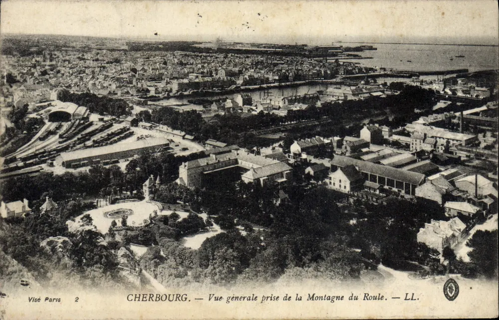 Cherbourg — Allgemeiner Blick von der Montagne du Roule — LL. — Visé Paris 2 - Vorderseite