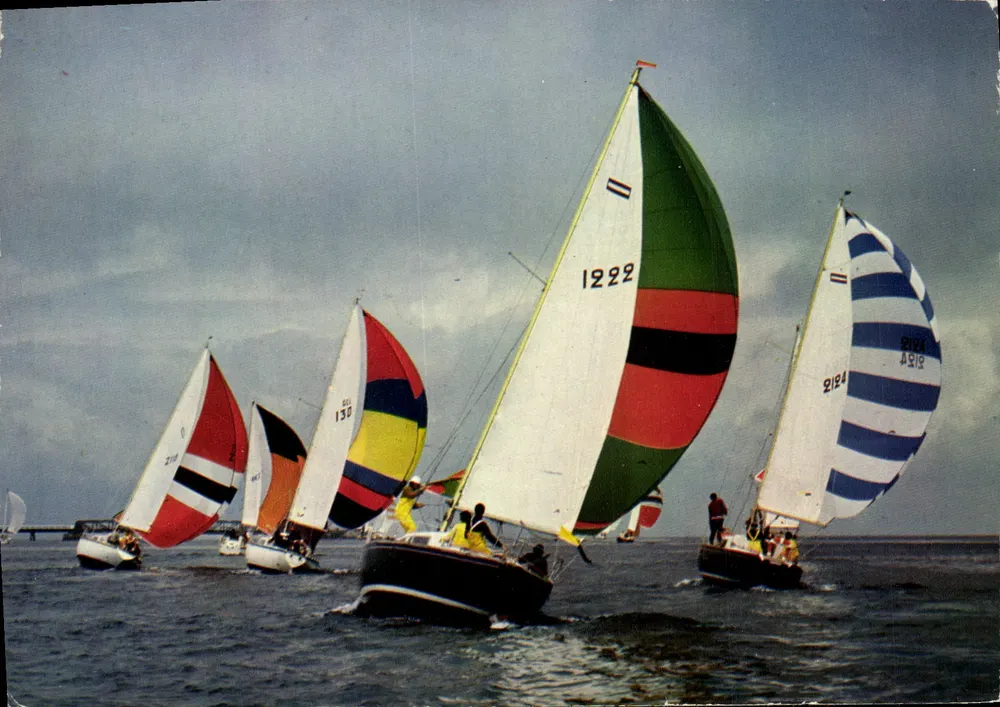 Freizeitboote - Segelschiffe — Flottille 'd'Arpèges' — Club Sammlung — Photo Erwa Quemere — n° V 51 - Vorderseite