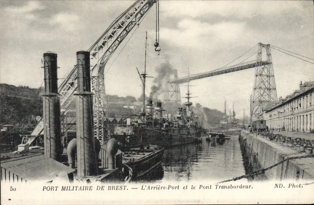Militärhafen von Brest — Der Hinterhafen und die Überführungbrücke — ND. Phot. - Vorderseite
