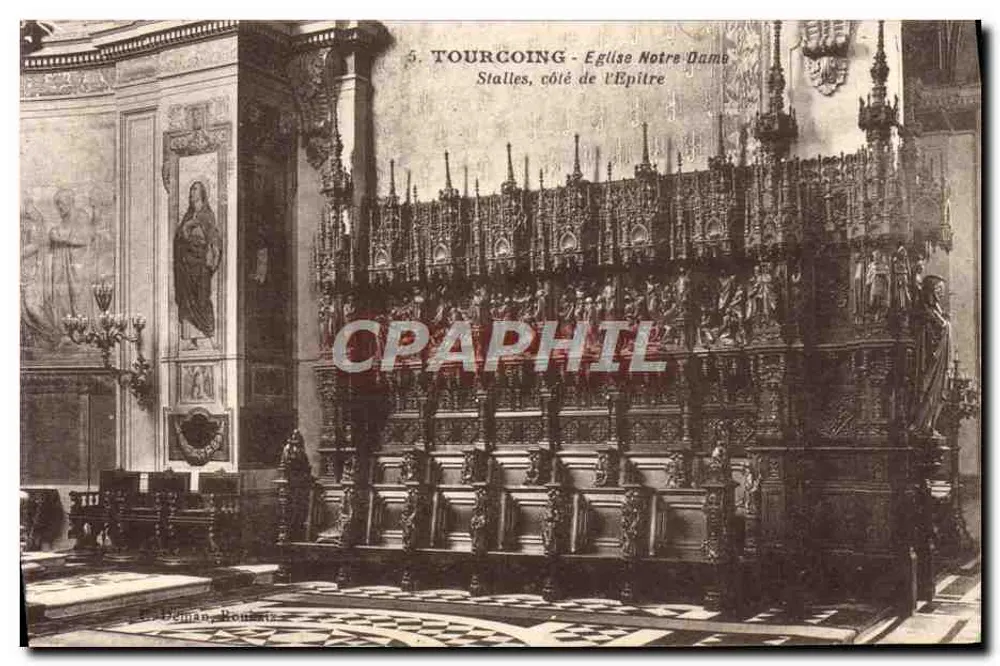 Tourgoing — Kirche Notre-Dame — Bänke, Seite der Epistel - Vorderseite