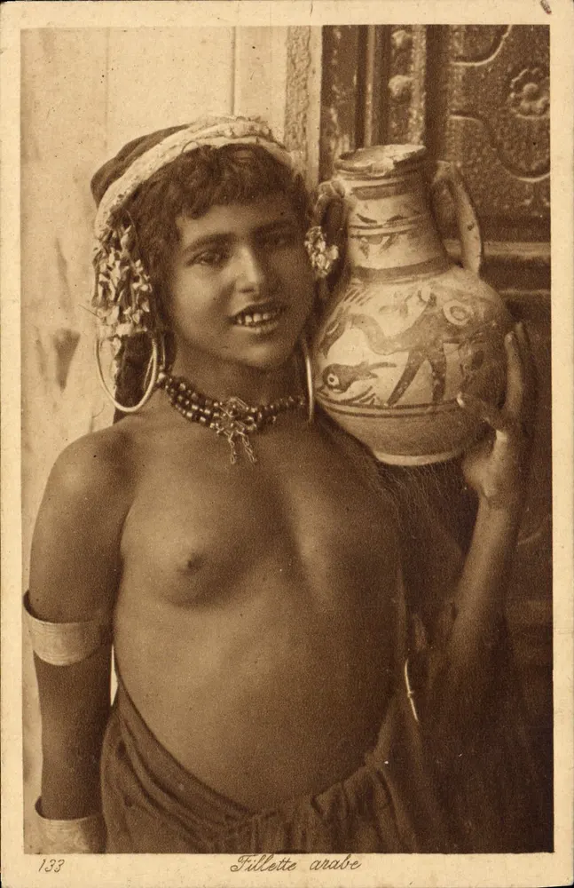 Arabische Mädchen — mit bemaltem Vase — Verleger L. & L., Nr. 133 - Vorderseite
