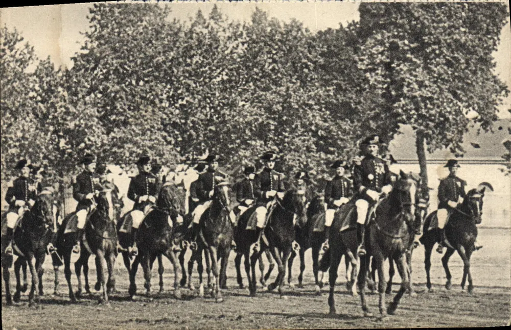 Die Reiter des "Cadre noir" — Georges Lang, Imp. Paris - Vorderseite