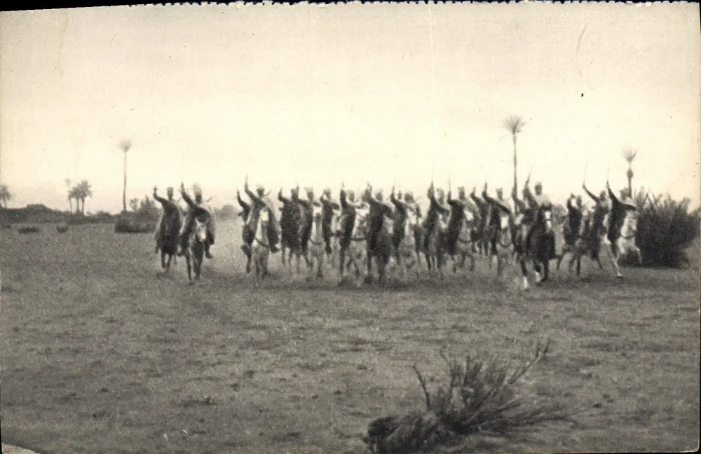 Spahis marroquinos carregando — Georges Lang, n° 48 - Frente