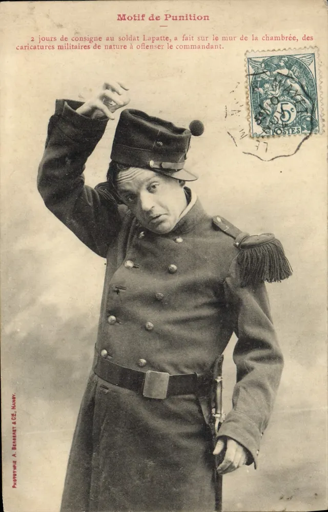 Soldado Lapatte — punição por caricaturas militares — Fototipo A. Beauregard & Cie, Manvy - Frente