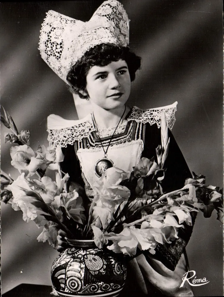 Frau im Kleid von Pont-Aven — Bretagne — Édition Réma, Nr. 1317 - Vorderseite