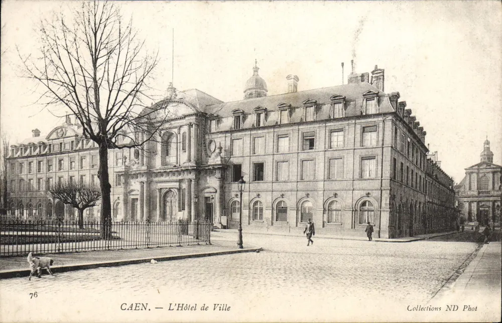 CAEN — Het Stadhuis — Collections ND Phot, n°76 - Voorkant