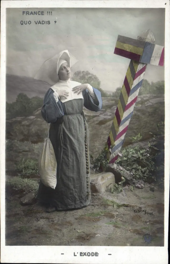 France !!! Quo vadis ? — L'Exode — Sescay Phot. - Recto