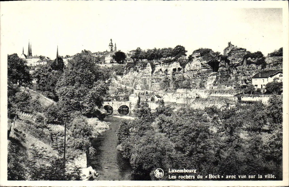 Luxemburg — Die Felsen des « Bock » mit Blick auf die Stadt — E. A. Schaack - Vorderseite