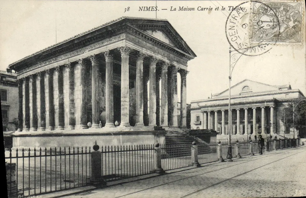 Nîmes — Die Maison Carrée und das Theater — Verlag CENTRALE NÎMES, Nr. 38 - Vorderseite