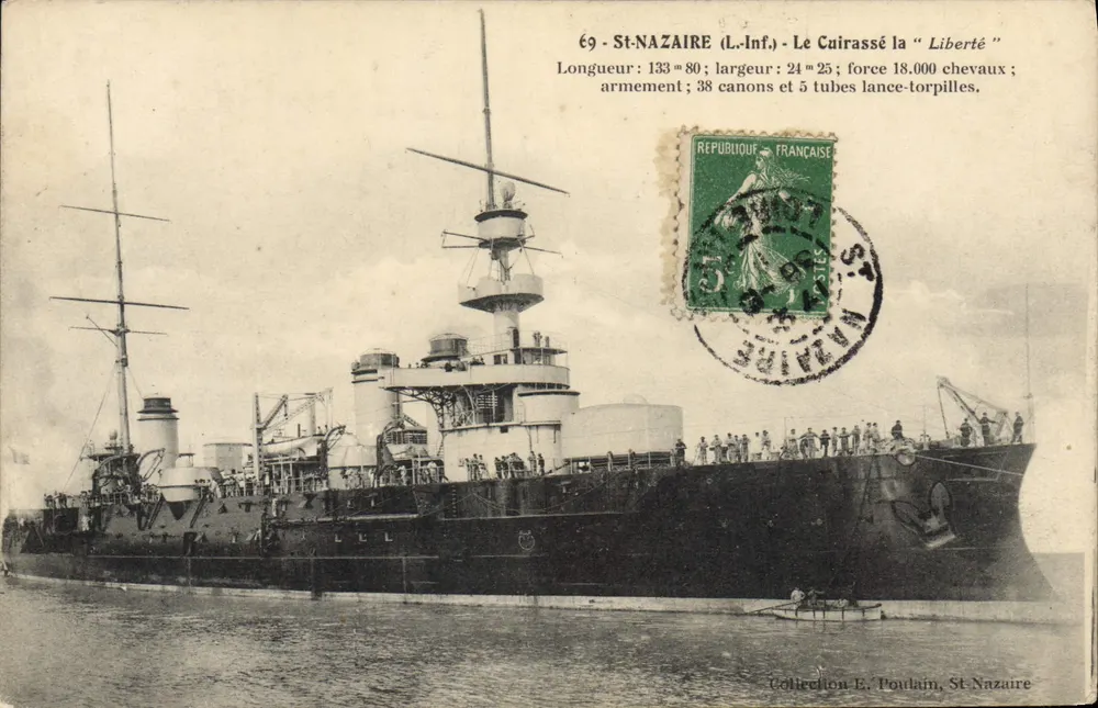 St-Nazaire (L.-Inf.) - Der Schlachtschiff "Liberté" — Sammlung E. Poulain, St-Nazaire - Vorderseite