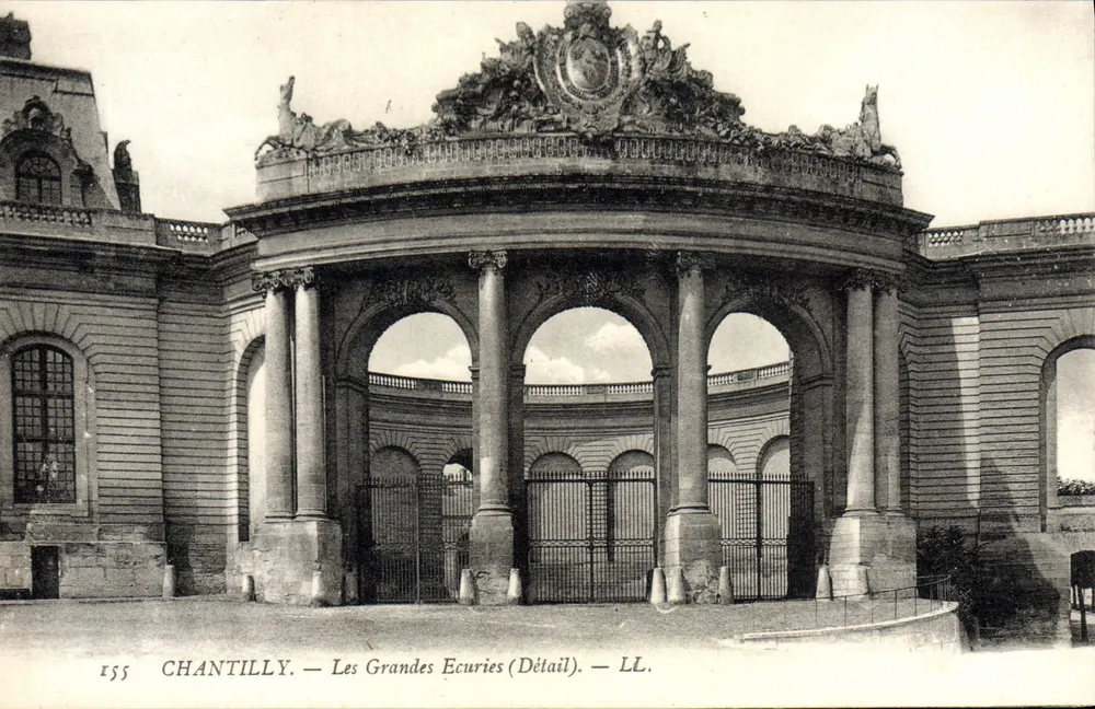 Chantilly — As Grandes Estabecidas (Detalhe) — LL. - Frente