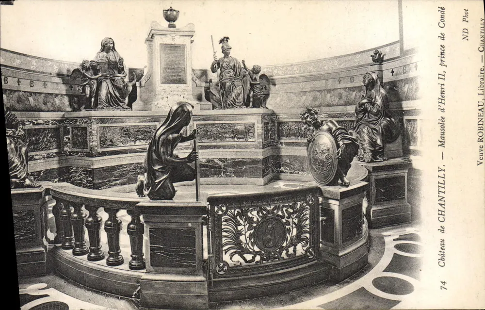 Schloss Condé — Mausoleum von Henri II, Fürst von Condé — Veuve ROBINEAU, Chantilly - Vorderseite
