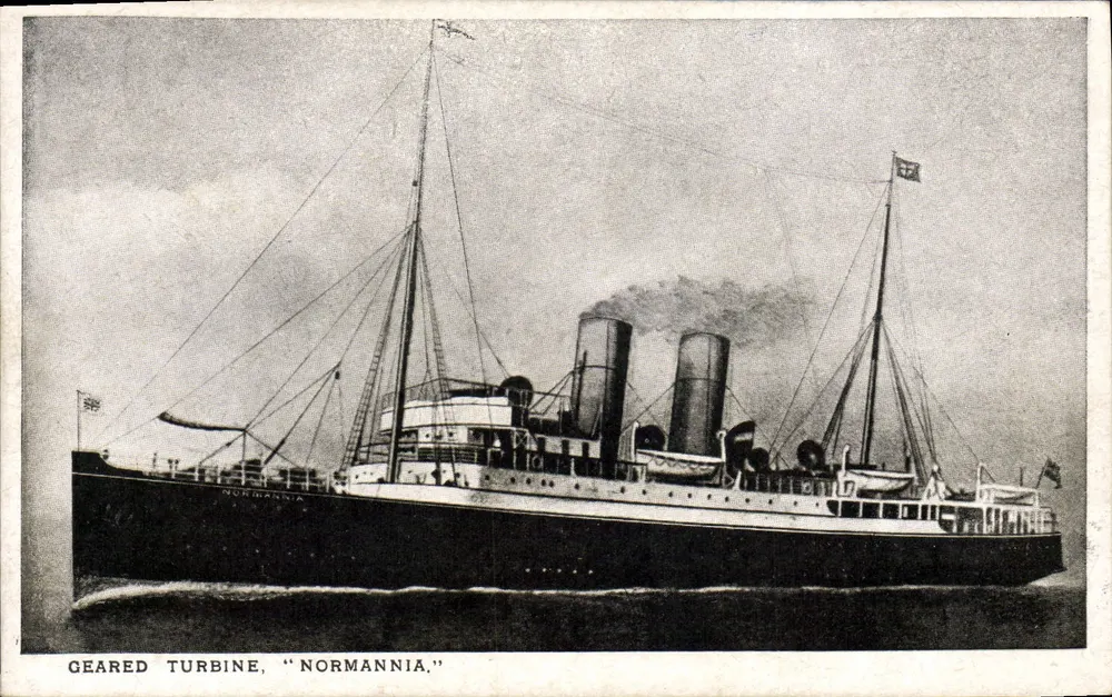 Navio a vapor "Normannia" — Turbina acionada por engrenagens — Cartão postal de Sandridge - Frente
