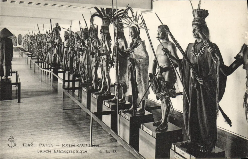 Paris — Museum of Artillery, Ethnografische Galerie — Verlag E. L. D., Nr. 1042 - Vorderseite