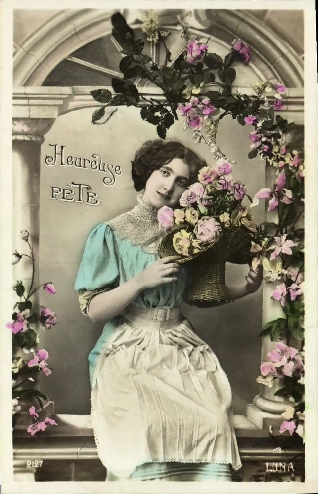 Frau mit Blumenkorb — 'Heureuse PÊTE' — Luna, n° 2127 - Vorderseite