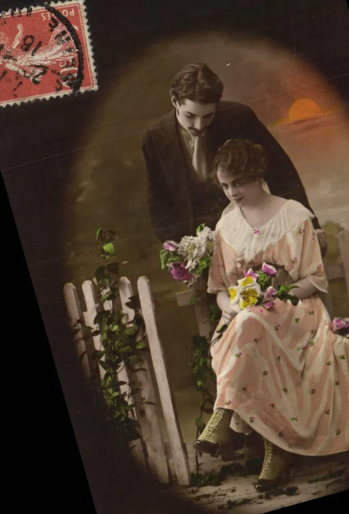 Jeune couple au crépuscule — scène de jardin avec clôture en bois — éditeur Imp. Ruell - 76 - Vorderseite