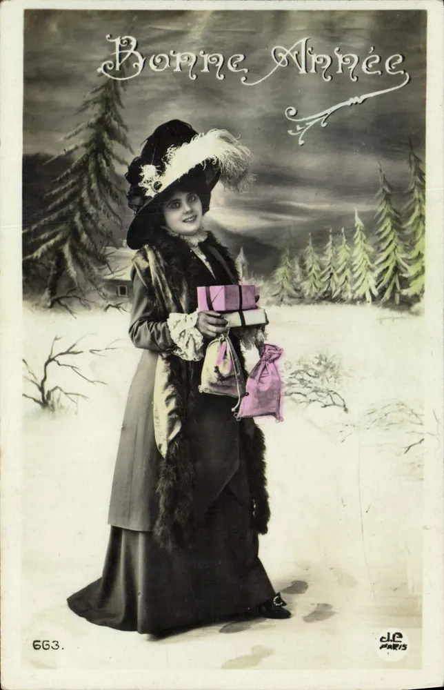 Frau in Pelzkleidung mit Geschenken — Frohe Weihnachten — J.P. PARIS n°663 - Vorderseite
