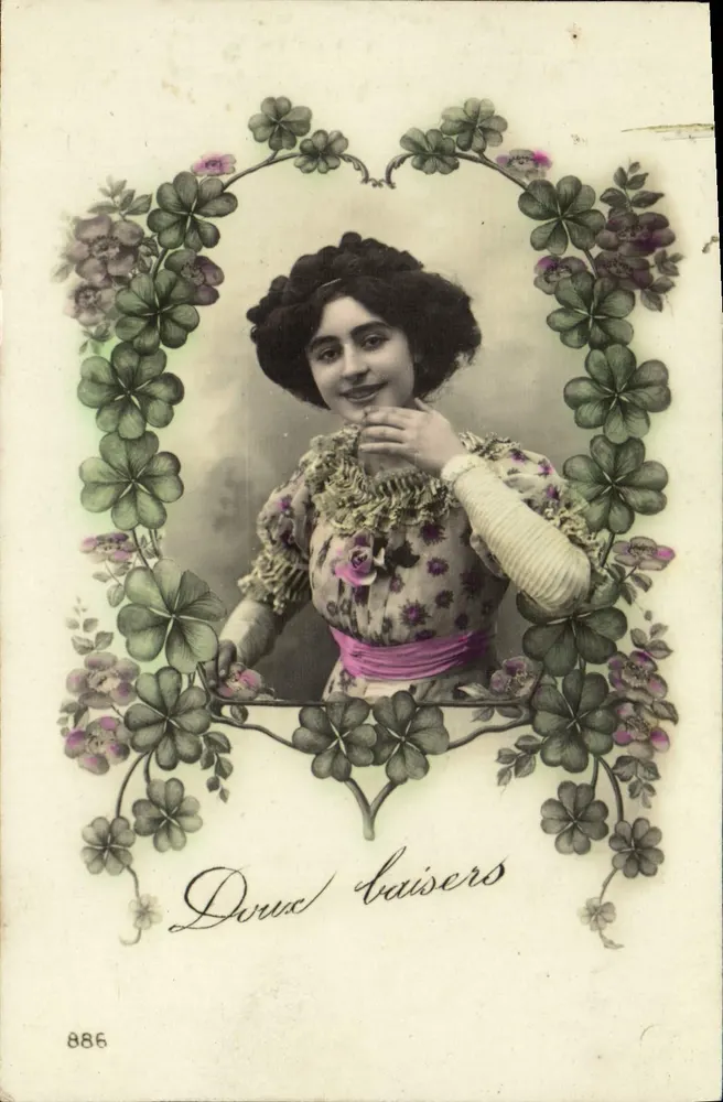 Lächelnde Frau — Rahmen aus Kleeblättern — Verlag Duruc Laisers, Nr. 886 - Vorderseite