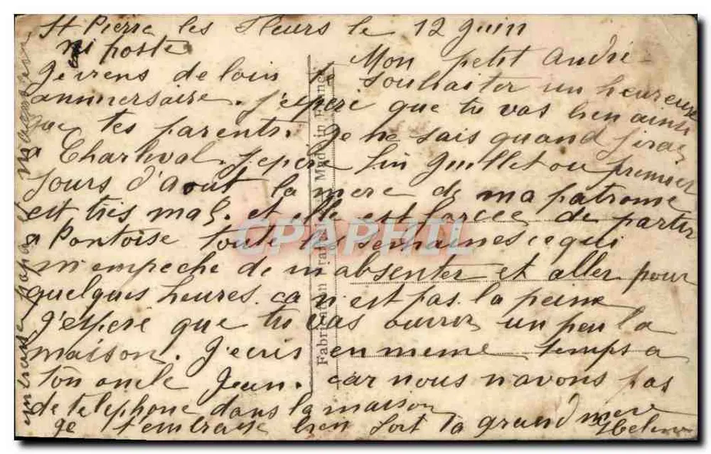 Petite fille en lunettes — tenant une pipe et un journal « Le Parisien » — éditeur M. GLORIA, n° 519 - Verso