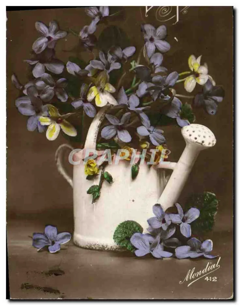 Fleurs dans un arrosoir — composition florale en arrosoir blanc — éditeur Mondial, n° 412 - Frente