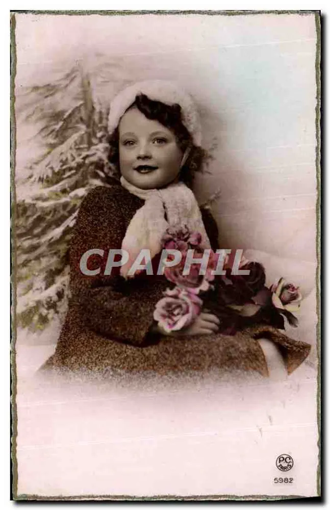 Menina com traje de inverno — decoração de floresta nevada — P-C Paris n°5982 - Frente