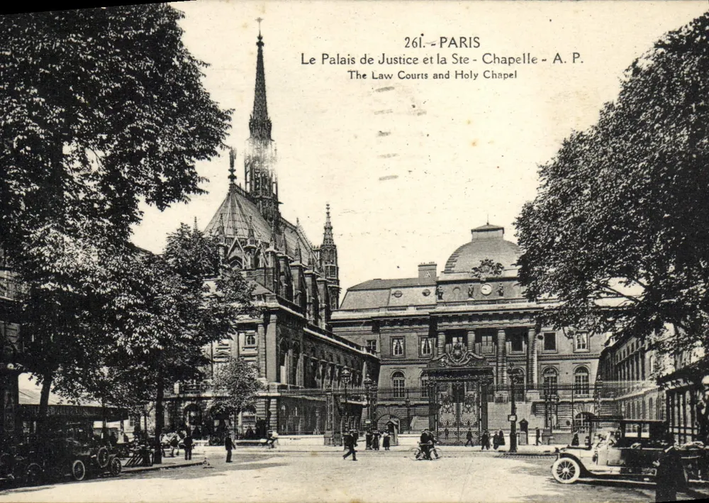 Paris — Das Palais de Justice und die Ste-Chapelle — A.P. — 261 - Vorderseite