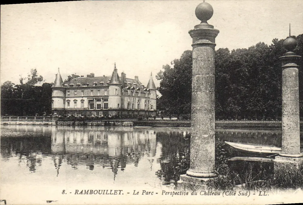 Rambouillet - O Parque - Perspectiva do Castelo (Lado Sul) - LL. - Frente