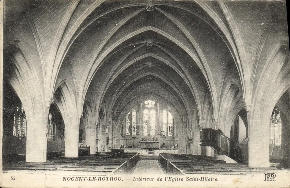 Nogent-le-Rotrou — Innenansicht der Kirche Saint-Hilaire — JND Phot. - Vorderseite