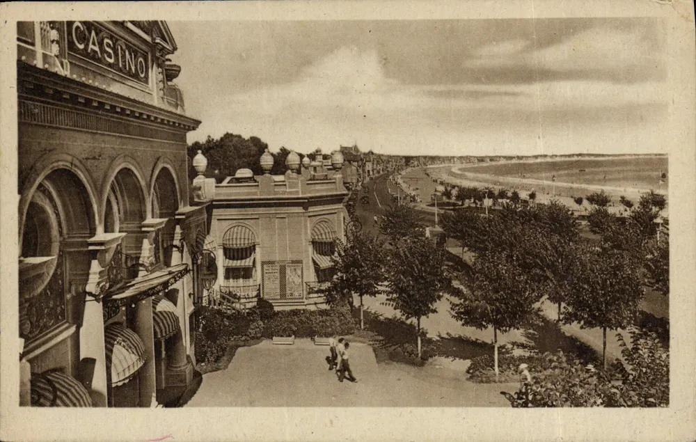 La Baule - Die Strandpromenade vom Casino aus gesehen — Cie des Arts Photomécaniques, Nr. 149 - Vorderseite
