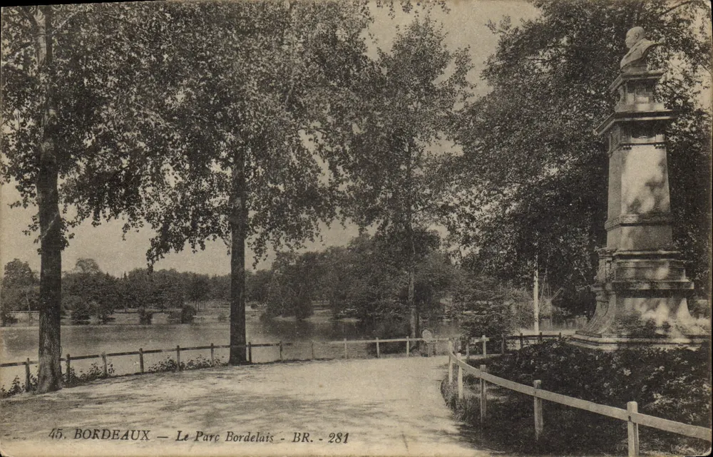 Bordeaux — Le Parc Bordelais — Buste sur colonne — éditeur BR. - 281 - Frente