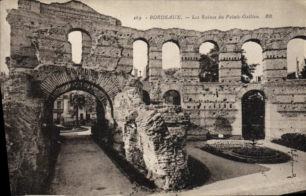 Bordeaux — Ruinen des Palais-Gallien — Bloc frères, n° 169 - Vorderseite