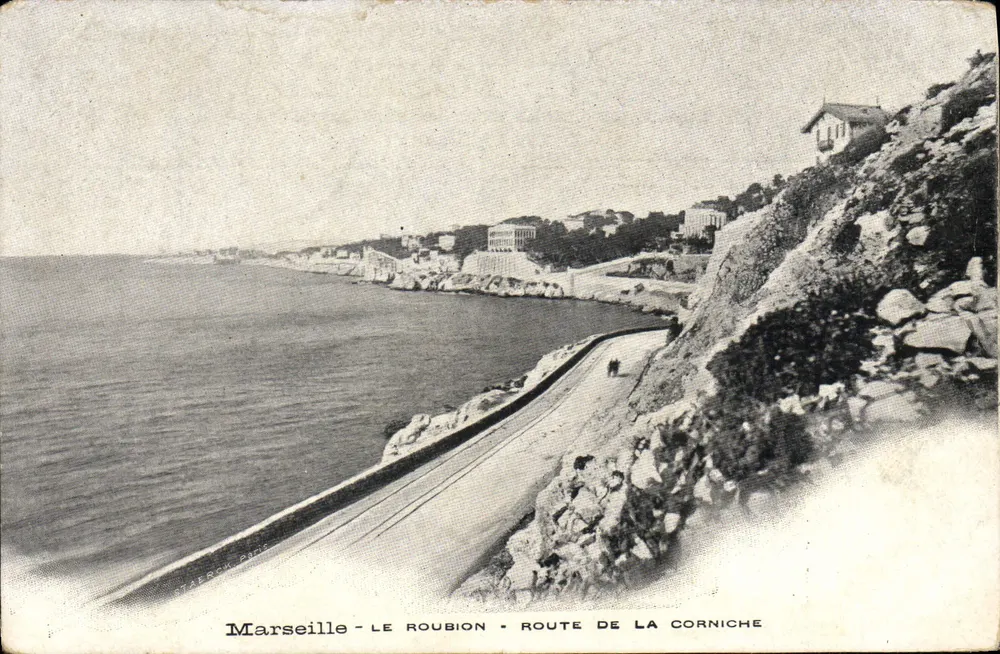 Marselha - Le Roubion - Estrada da Corniche — editor Starock, Paris - Frente