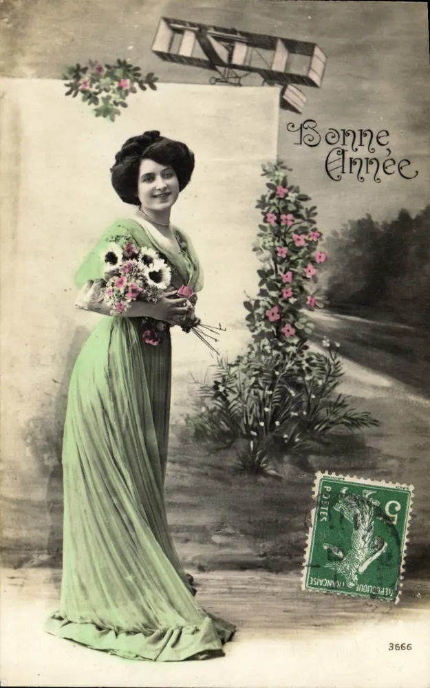 Frau in grüner Robe mit Blumenstrauß — Frohe Neujahr — Verlag: R. PLUJOUF, Nr. 3666 - Vorderseite