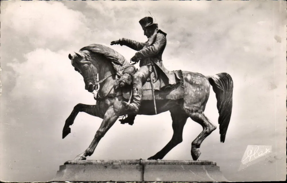Estátua equestre de Napoleão — Cherbourg — Alex Becquart Édit. - Frente