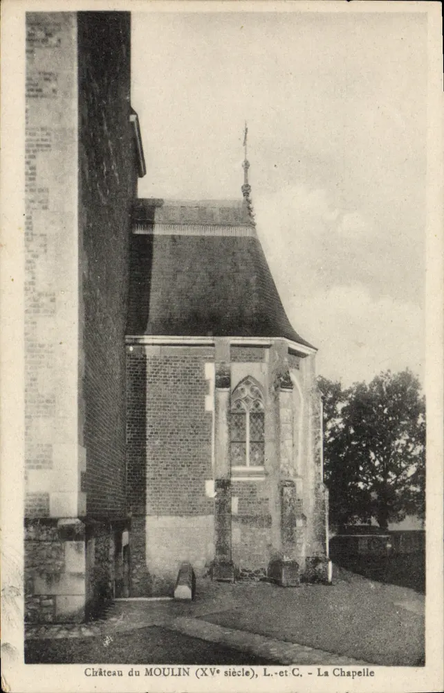 Château du MOULIN (XVe siècle), L.-et-C. - La Chapelle - Frente