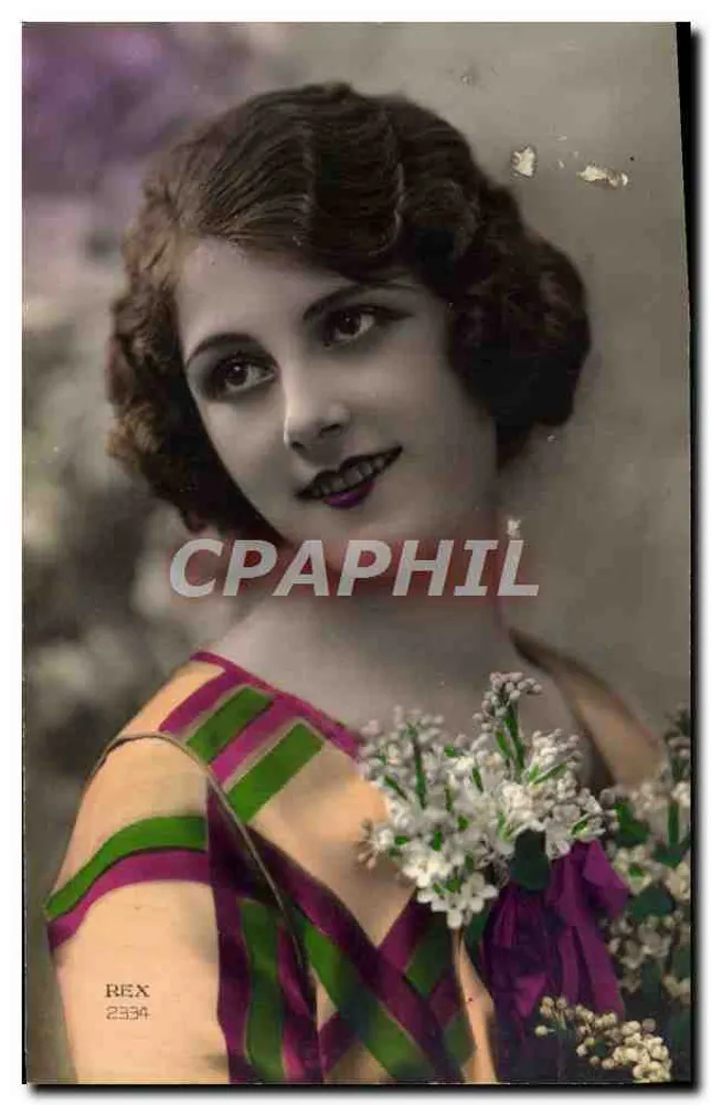 Jeune femme souriante — portrait en couleur avec bouquet de fleurs — éditeur REX n° 2334 - Recto