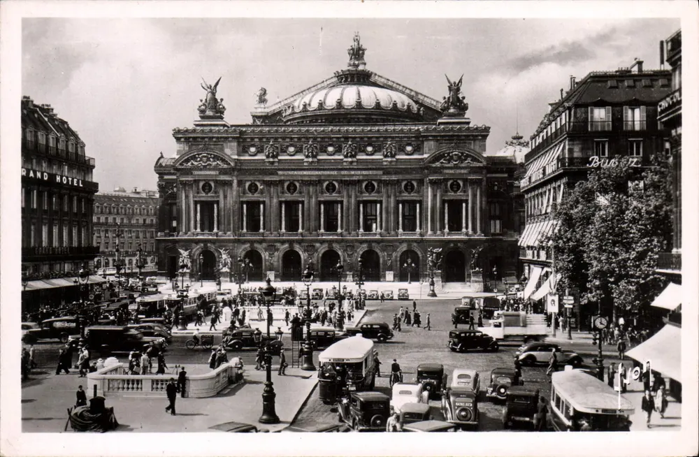 Place de l'Opéra — Paris — Éditions d'Art Flanant, B. 7 - Frente