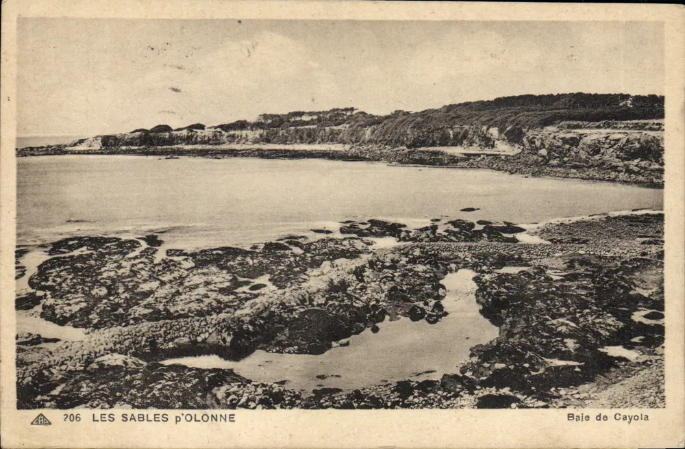 Les Sables d'Olonne — Baía de Cayola — editor Bilhete postal antigo 206 - Frente
