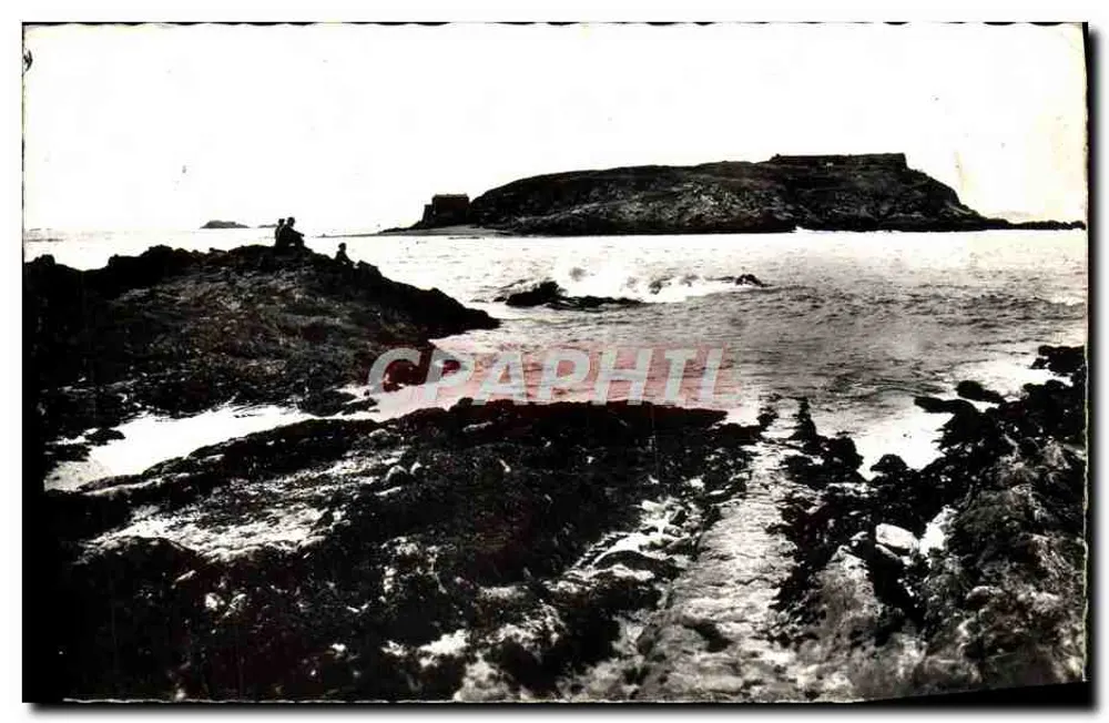 Saint-Malo (I.-et-V.) — Le Grand Bé — vista das falésias e do farol — Edição do Carvalho, n° 58 - Frente