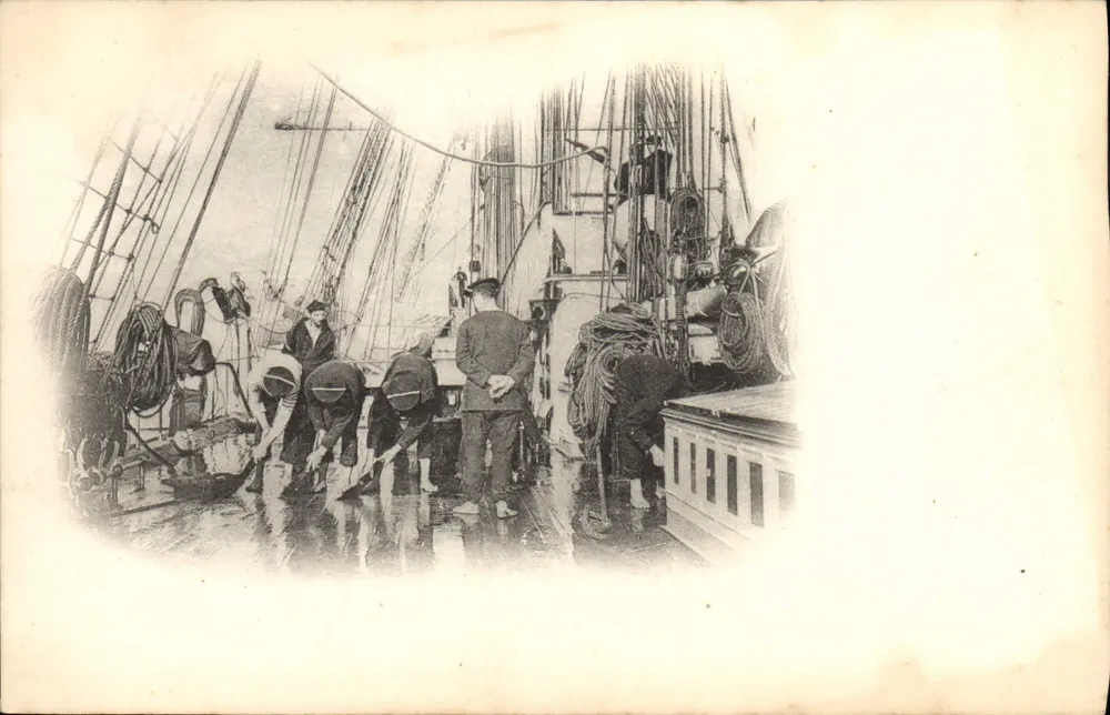 Tripulação em um navio a vela — número de série não visível - Frente